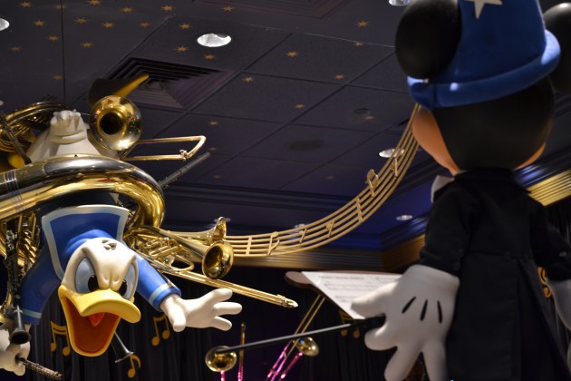 WDW Apr16 MK MickeyPHM